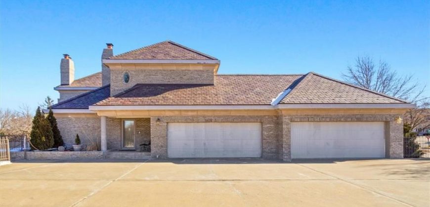 Homes for Sale in Kansas City, MO 64154 | 9800 N Revere Avenue Homes for Sale in Kansas City, MO 64154 | 9800 N Revere Avenue