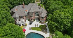 Homes for Sale in Parkville, MO 64152 | 6006  West Shore Court