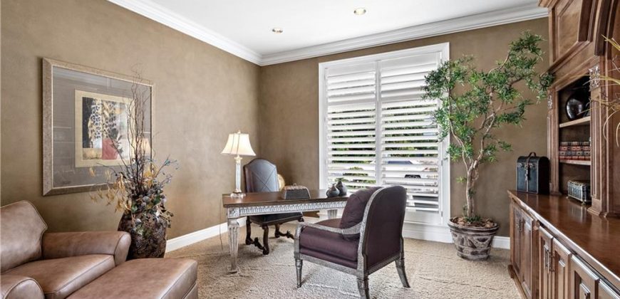 Homes for Sale in Parkville, MO 64152 | 6006  West Shore Court