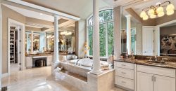 Homes for Sale in Parkville, MO 64152 | 6006  West Shore Court