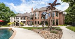 Homes for Sale in Parkville, MO 64152 | 6006  West Shore Court