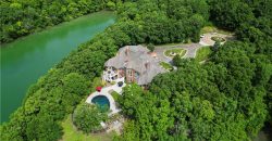 Homes for Sale in Parkville, MO 64152 | 6006  West Shore Court