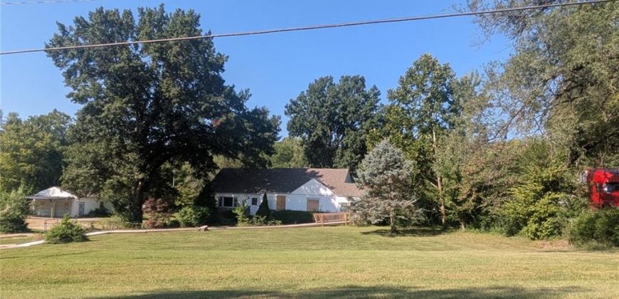 Homes for Sale in Kansas City, MO 64117 | 3834 NE Antioch Road