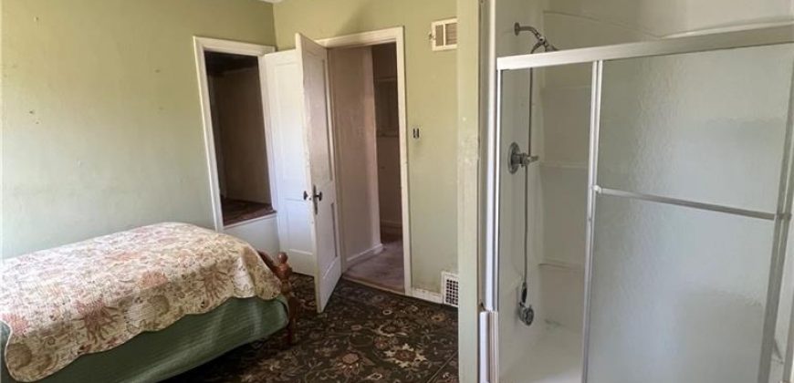 Homes for Sale in Kansas City, MO 64117 | 3834 NE Antioch Road