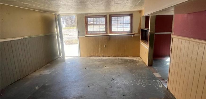 Homes for Sale in Kansas City, MO 64117 | 3834 NE Antioch Road