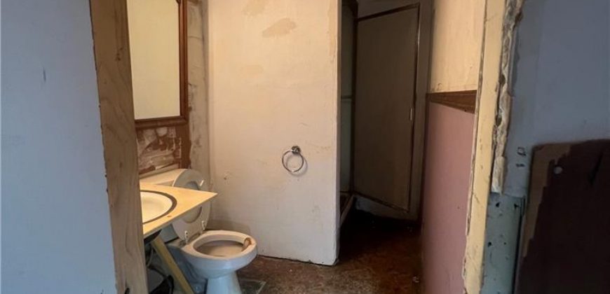 Homes for Sale in Kansas City, MO 64117 | 3834 NE Antioch Road