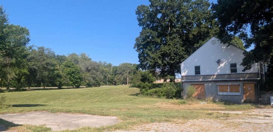 Homes for Sale in Kansas City, MO 64117 | 3834 NE Antioch Road