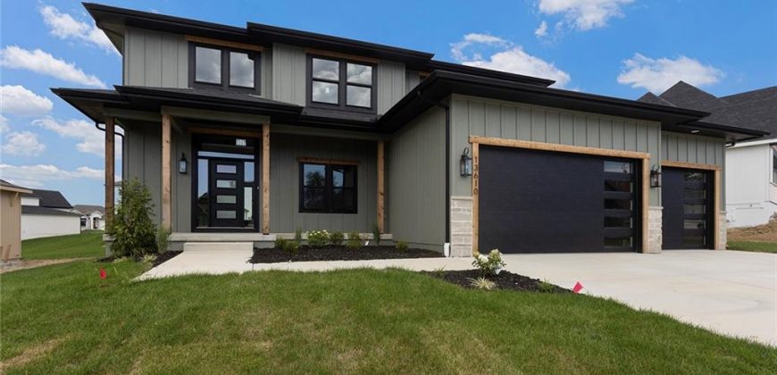 Homes for Sale in Kearney, MO 64060 | 13610 NE 114th Place