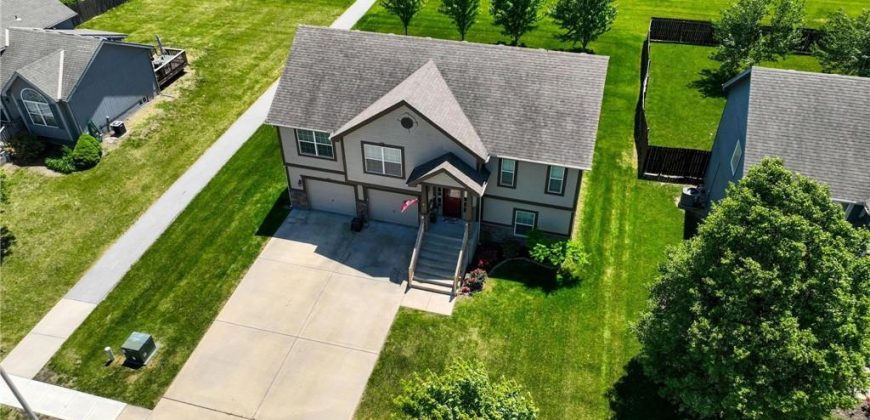 Homes for Sale in Kansas City, MO 64155 | 1037 NW 91st Terrace