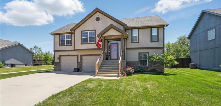 Homes for Sale in Kansas City, MO 64155 | 1037 NW 91st Terrace