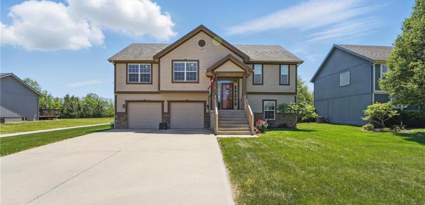 Homes for Sale in Kansas City, MO 64155 | 1037 NW 91st Terrace