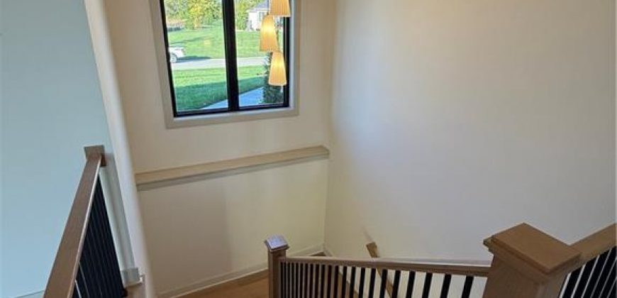 Homes for Sale in Parkville, MO 64152 | 7515 NW Fawn Circle