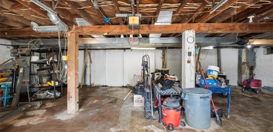 Homes for Sale in Smithville, MO 64089 | 402  Fifth Street