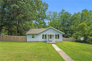 4611-N-Oakley-Avenue-mls-2562497-image-1