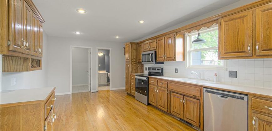 Homes for Sale in Kearney, MO 64060 | 2212  Blue Bell Terrace