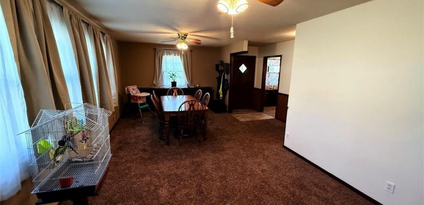 Homes for Sale in Claycomo, MO 64119 | 327 E Longfellow Street