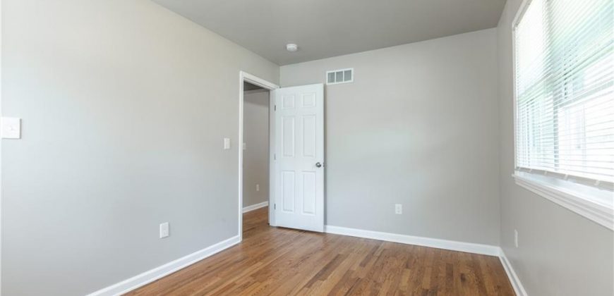 Homes for Sale in Liberty, MO 64068 | 420  Belmont Street