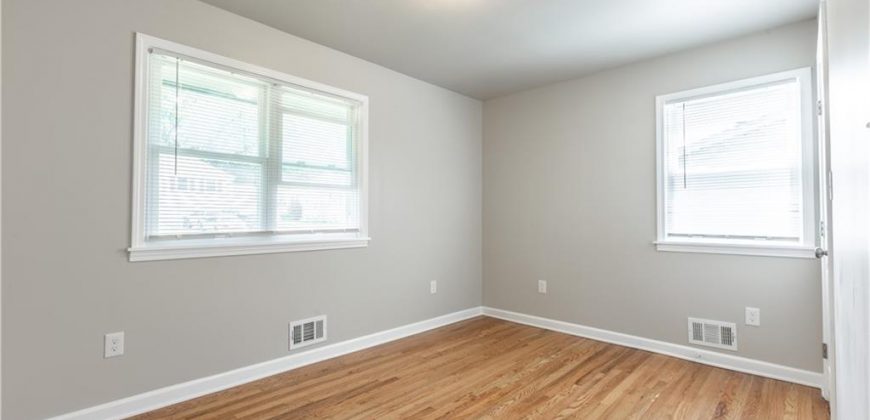 Homes for Sale in Liberty, MO 64068 | 420  Belmont Street