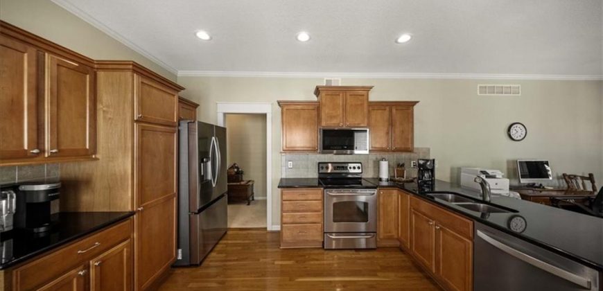 Homes for Sale in North Kansas City, MO 64116 | 513 E 29th Avenue