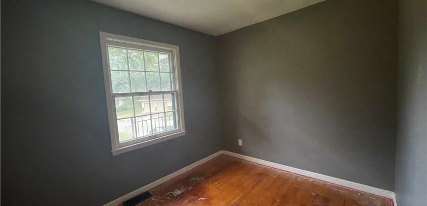 Homes for Sale in Kansas City, MO 64117 | 3237 NE 47th Terrace