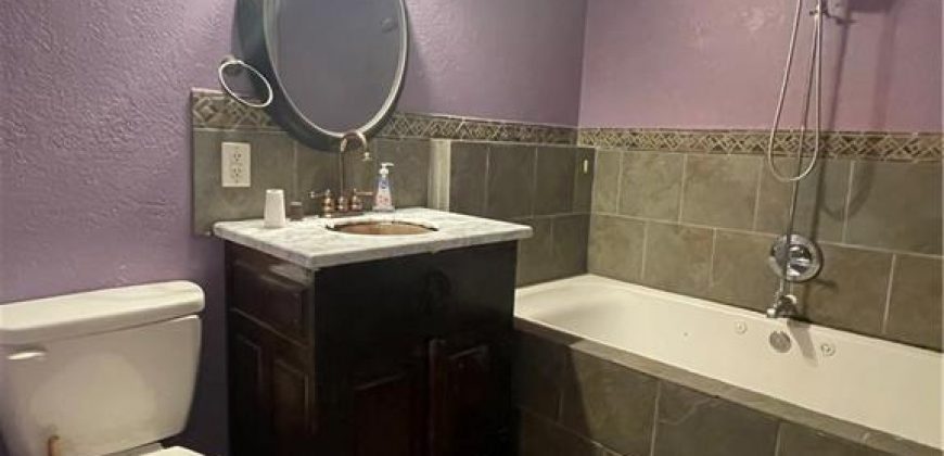 Homes for Sale in Kansas City, MO 64117 | 3237 NE 47th Terrace