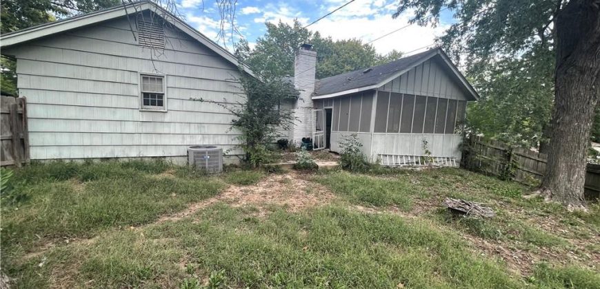 Homes for Sale in Kansas City, MO 64117 | 3237 NE 47th Terrace