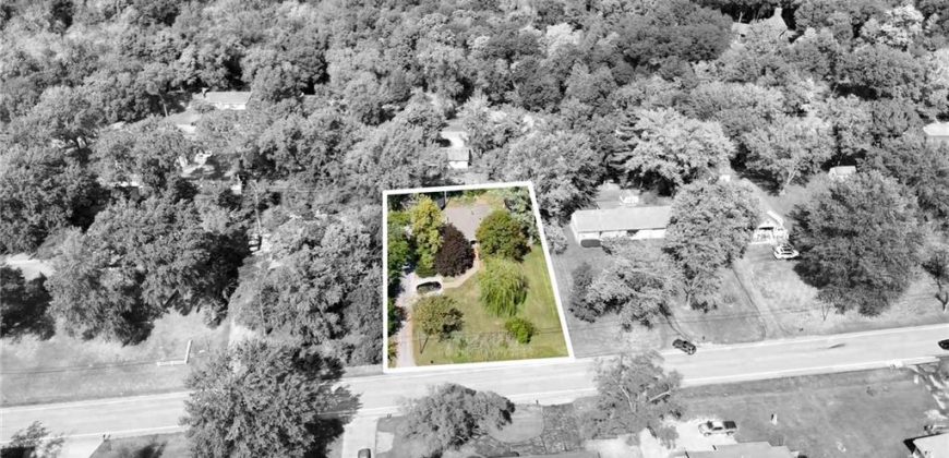 Homes for Sale in Parkville, MO 64152 | 7906  MO-9 Highway