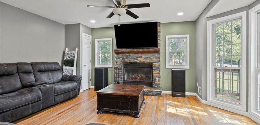 Homes for Sale in Parkville, MO 64152 | 7906  MO-9 Highway