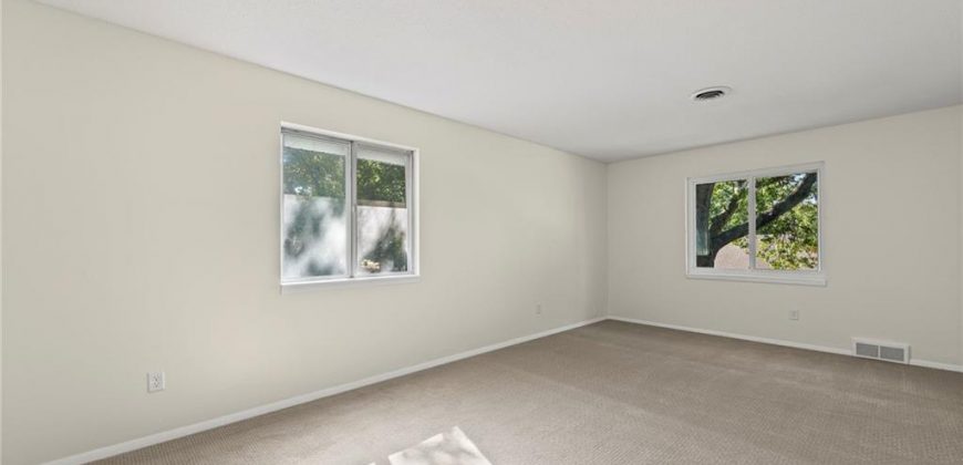 Homes for Sale in Kansas City, MO 64152 | 7108 NW COUNTRY CLUB Lane