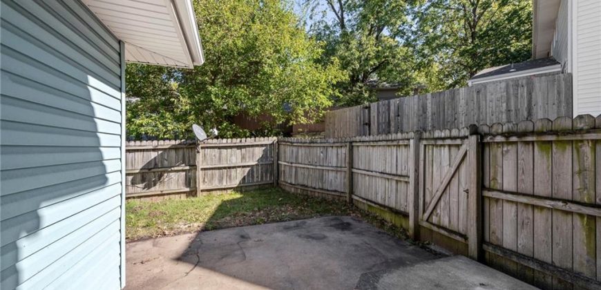 Homes for Sale in Kansas City, MO 64152 | 7108 NW COUNTRY CLUB Lane