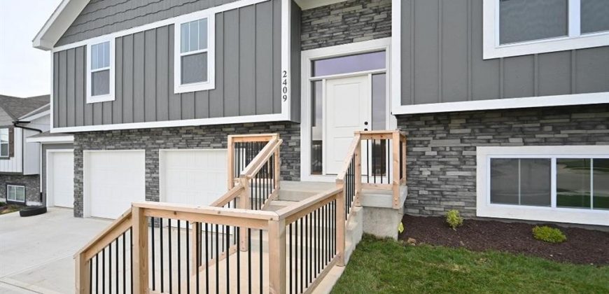 Homes for Sale in Dearborn, MO 64439 | 103  Johnson Circle