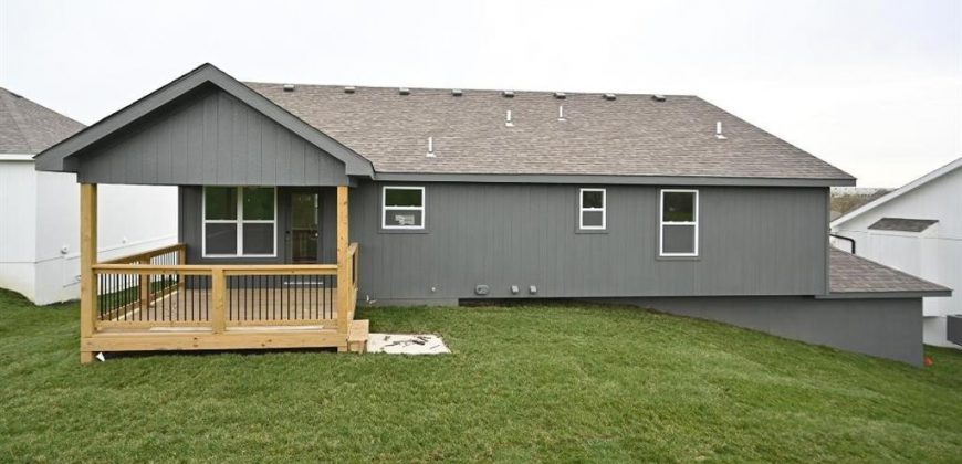 Homes for Sale in Dearborn, MO 64439 | 103  Johnson Circle