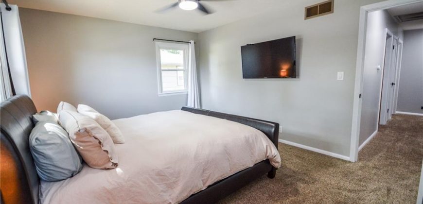 Homes for Sale in Kansas City, MO 64155 | 306 NE 88th Street