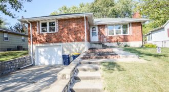 Homes for Sale in Kansas City, MO 64155 | 306 NE 88th Street