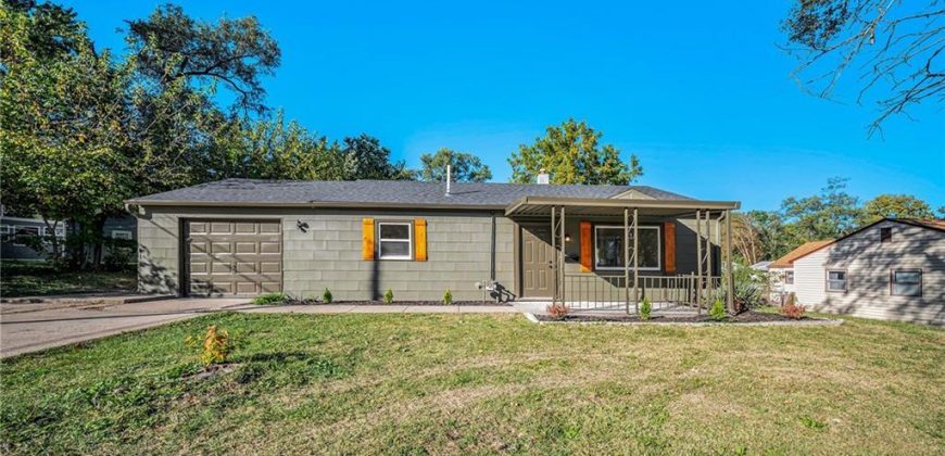 Homes for Sale in Gladstone, MO 64118 | 2204 NE 58th Terrace