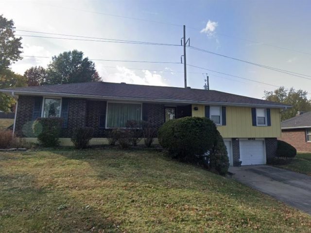 Homes for Sale in Kansas City, MO 64118 | 4942 N Flora Avenue