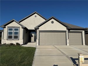 13503-NW-Terrace Park-Drive-mls-2495510-image-1