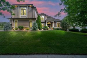 8541-N-Donnelly-Avenue-mls-2537553-image-1