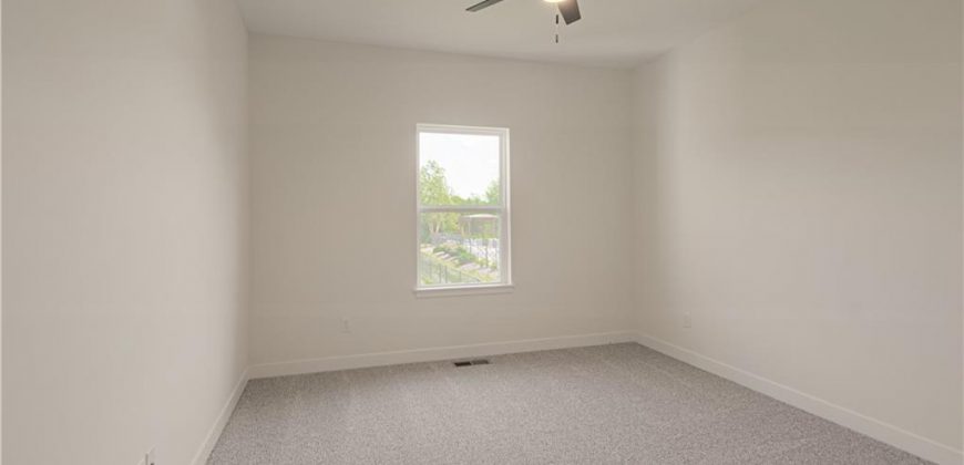 Homes for Sale in Kearney, MO 64060 | 2211  Prairie Creek Drive