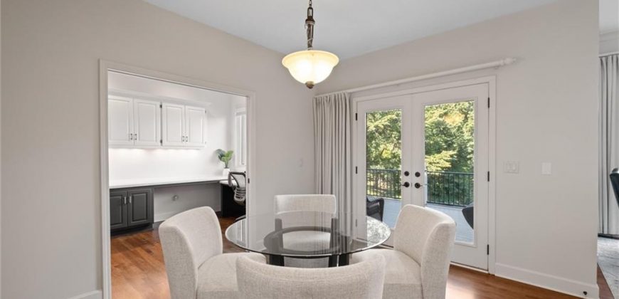 Homes for Sale in Parkville, MO 64152 | 8190  Shoreline Drive