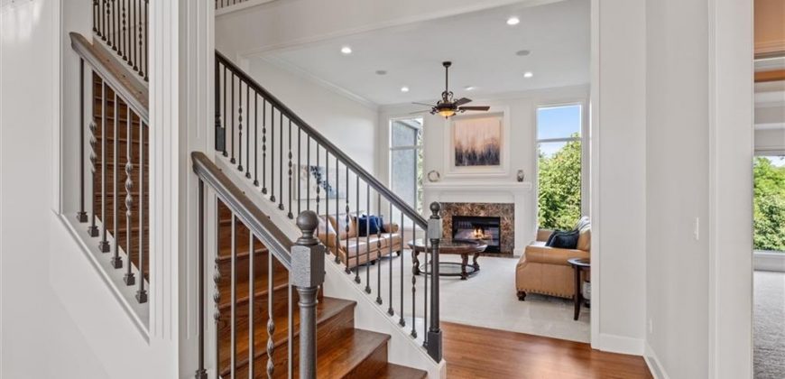 Homes for Sale in Parkville, MO 64152 | 8190  Shoreline Drive