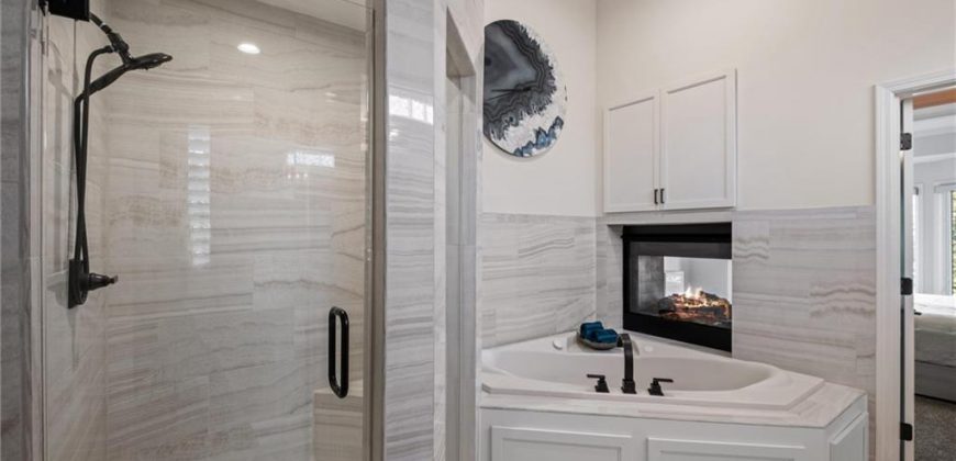 Homes for Sale in Parkville, MO 64152 | 8190  Shoreline Drive