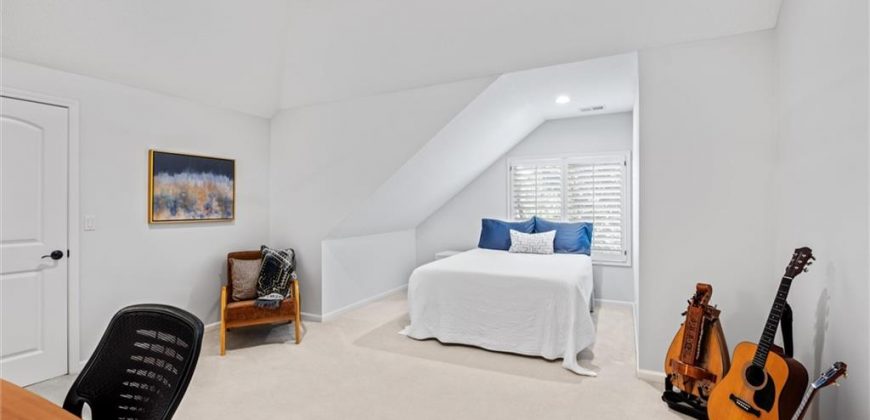 Homes for Sale in Parkville, MO 64152 | 8190  Shoreline Drive