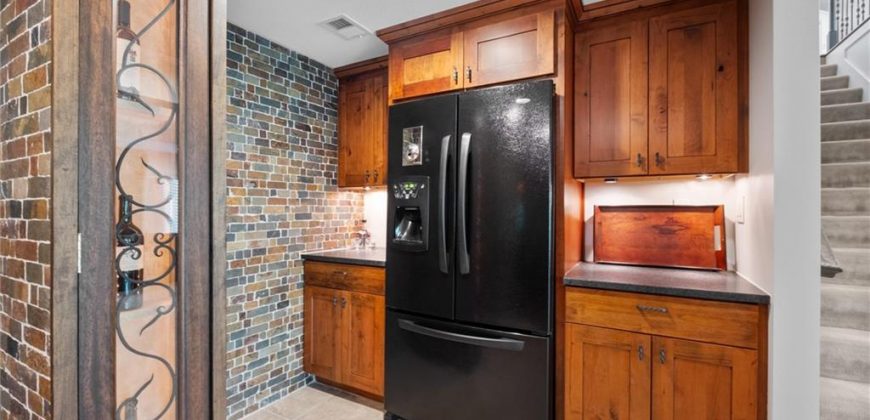 Homes for Sale in Parkville, MO 64152 | 8190  Shoreline Drive