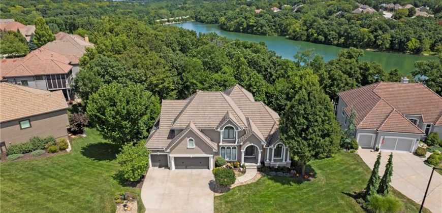 Homes for Sale in Parkville, MO 64152 | 8190  Shoreline Drive