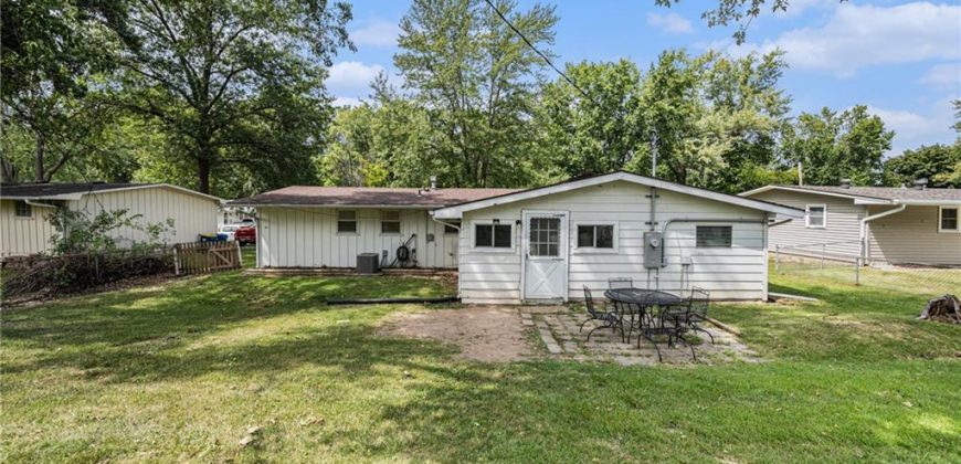 Homes for Sale in Liberty, MO 64068 | 1317  Park Lane