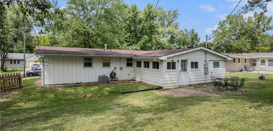 Homes for Sale in Liberty, MO 64068 | 1317  Park Lane