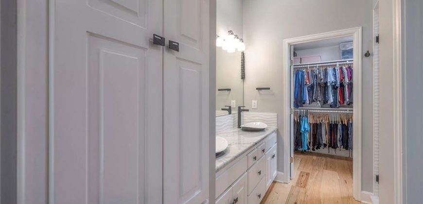 Homes for Sale in Kansas City, MO 64153 | 9601 NW Barry Road Homes for Sale in Kansas City, MO 64153 | 9601 NW Barry Road