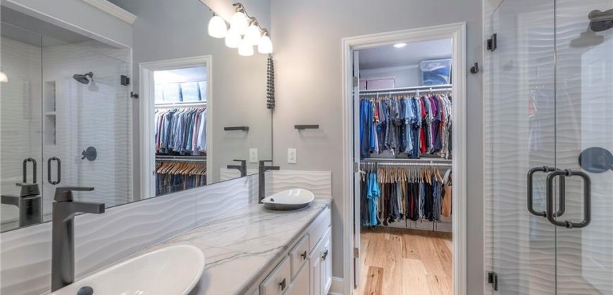 Homes for Sale in Kansas City, MO 64153 | 9601 NW Barry Road Homes for Sale in Kansas City, MO 64153 | 9601 NW Barry Road