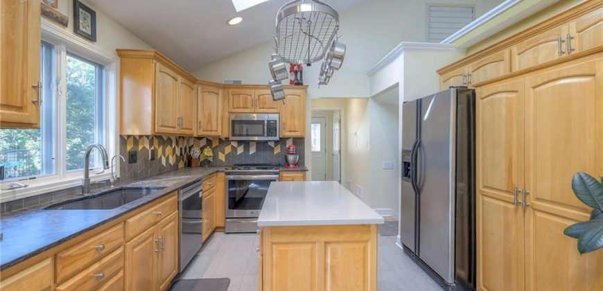 Homes for Sale in Kansas City, MO 64153 | 9601 NW Barry Road Homes for Sale in Kansas City, MO 64153 | 9601 NW Barry Road